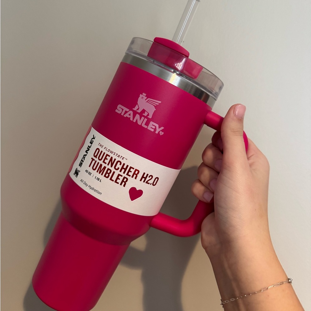 Stanley Valentine Edition Quencher H2.0 Tumbler in Bold Pink